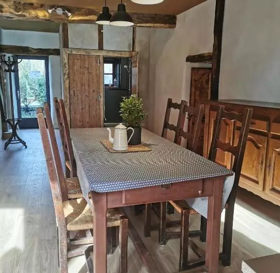 Majatalo Les Toits De Miramont