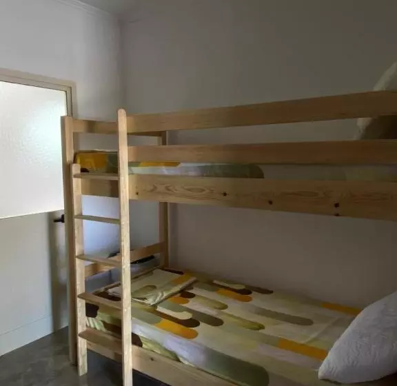 پانسیون Nini S Guesthouse