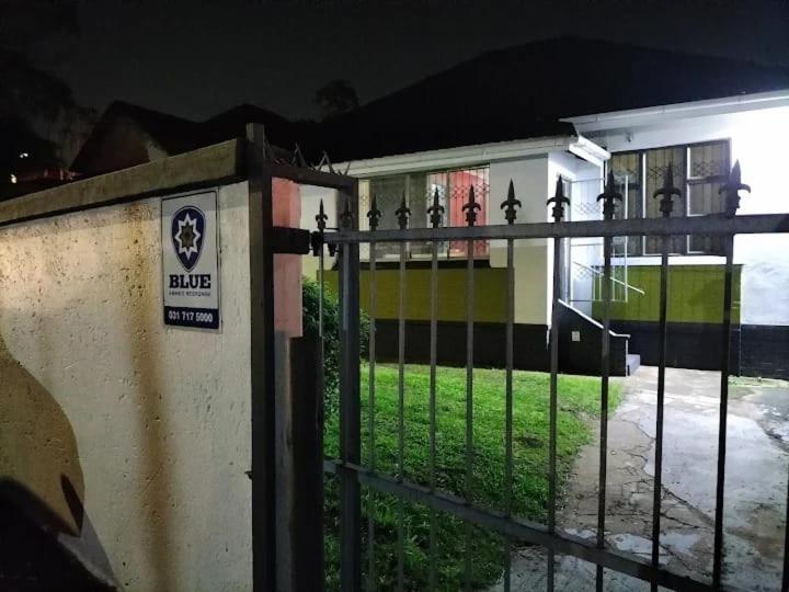 Umbilo Bed And Breakfast 08 Rick Turner