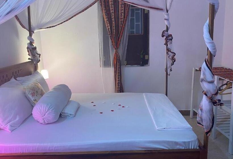 African Angel House B&b