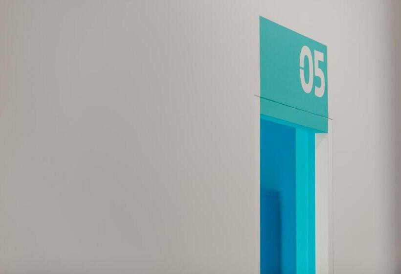 هاستل 11+1 By Tumo