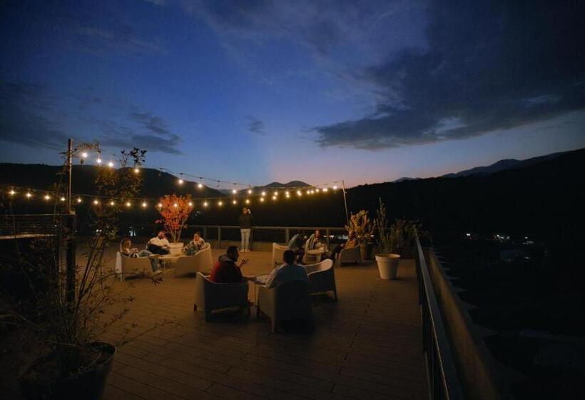 هاستل 11+1 By Tumo