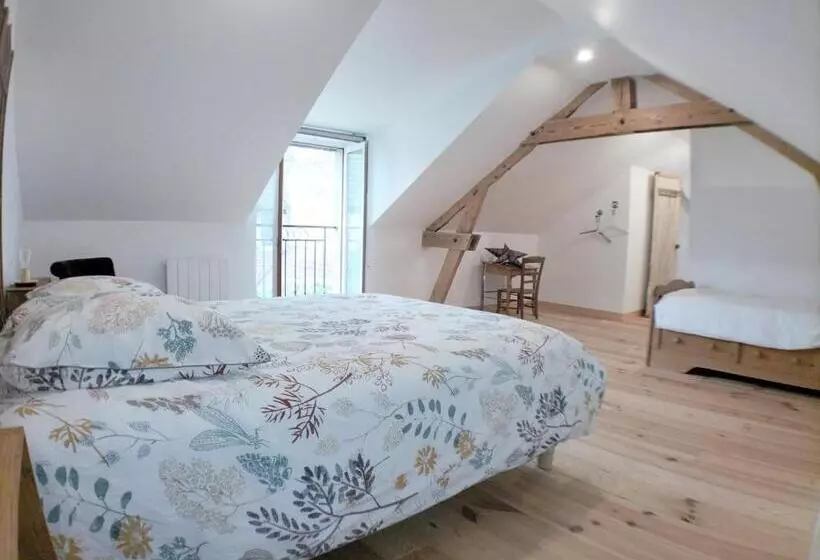 ベッドアンドブレックファースト Chambre Hortense