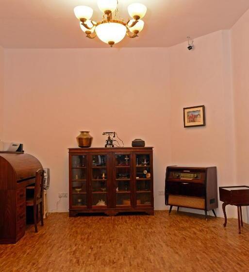 Bed and Breakfast Club Doonvale