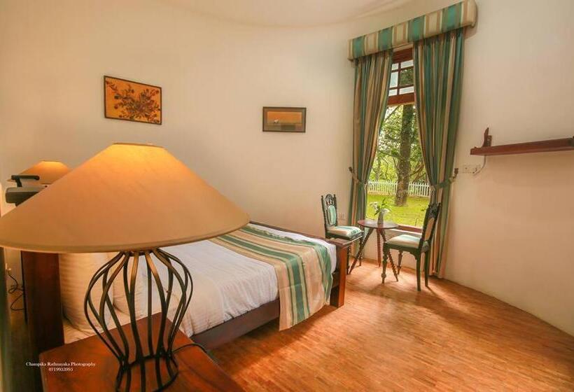 Bed and Breakfast Club Doonvale