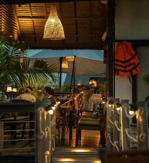 צימר Floating Jungloo