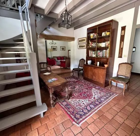 تختخواب و صبحانه Une Chambre Au Pré Des Fées