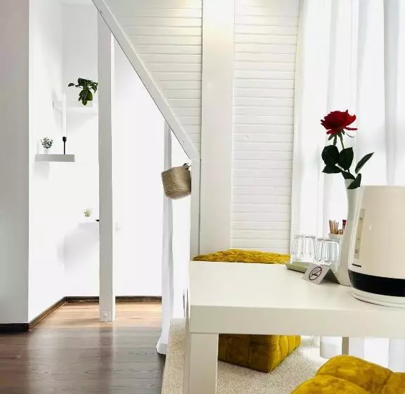 Cozy Hideout Condo