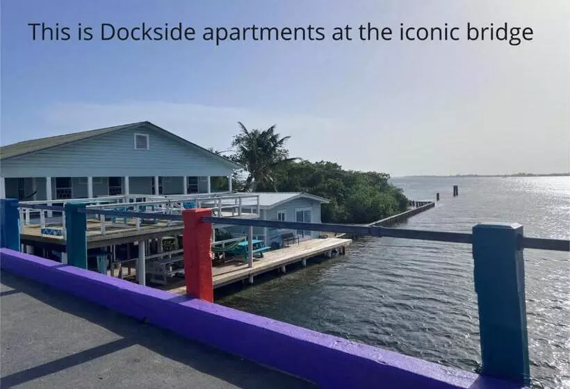 Dockside Utila Ocean Front Suites