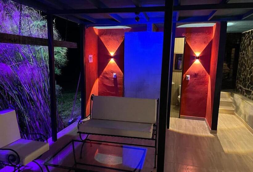 Dreams Hotel Restobar