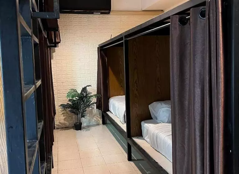 Happiness Hostel