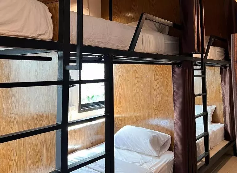 Happiness Hostel