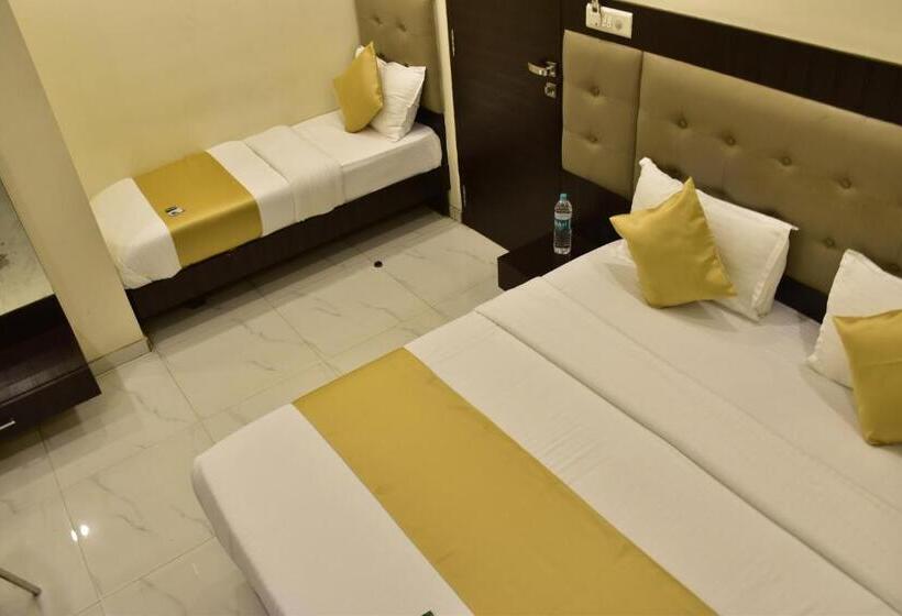 Hotell Bkc Palace Inn   Jio World Convention Center And Us Visa Center హోటల్ బి కే సి ప్యాలెస్ ఇన్