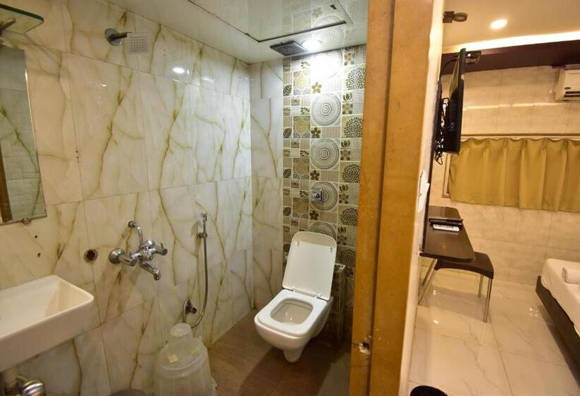 Hotell Bkc Palace Inn   Jio World Convention Center And Us Visa Center హోటల్ బి కే సి ప్యాలెస్ ఇన్