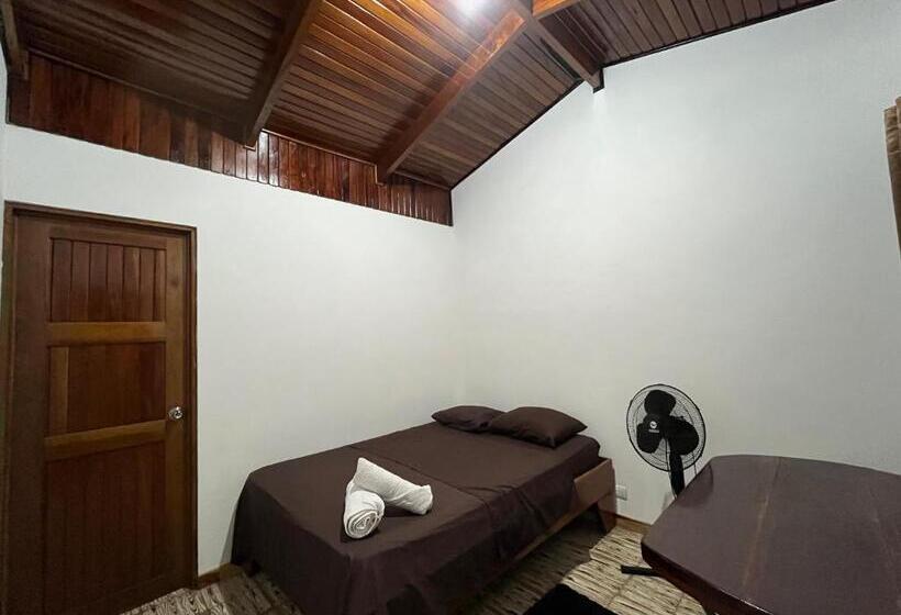 فنادق الكبسولة #3 Cabina Rústica Para 2 Personas En Paquera