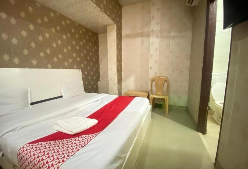 Hotel Kartik Residency