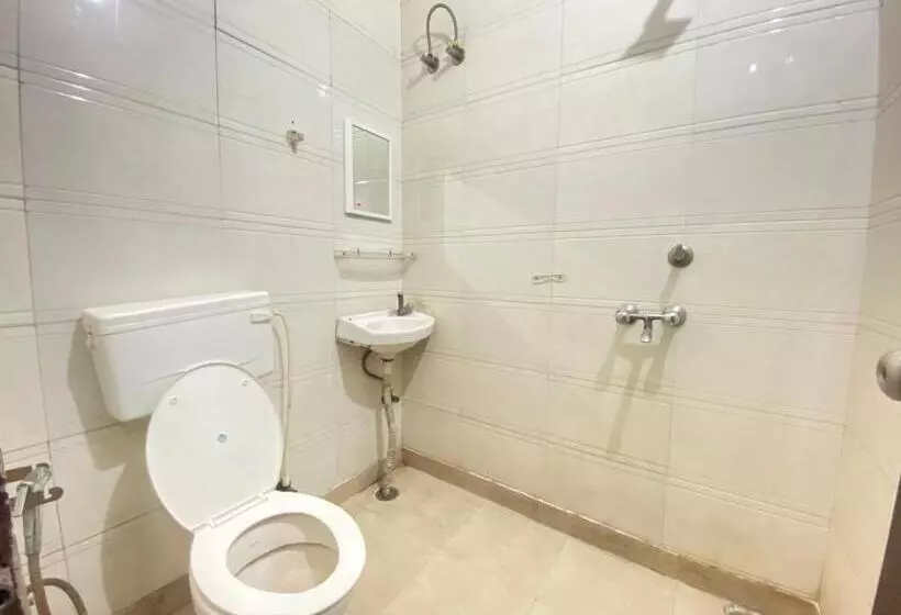 هتل Kartik Residency