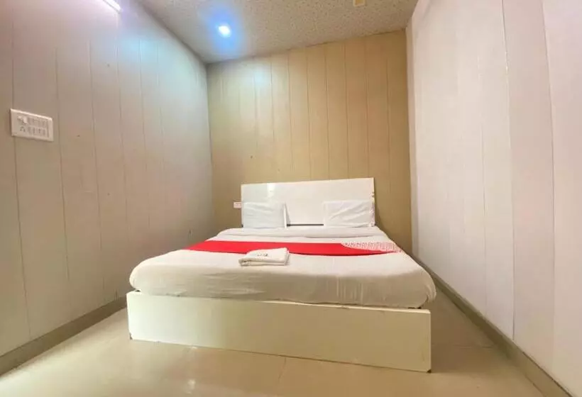 هتل Kartik Residency