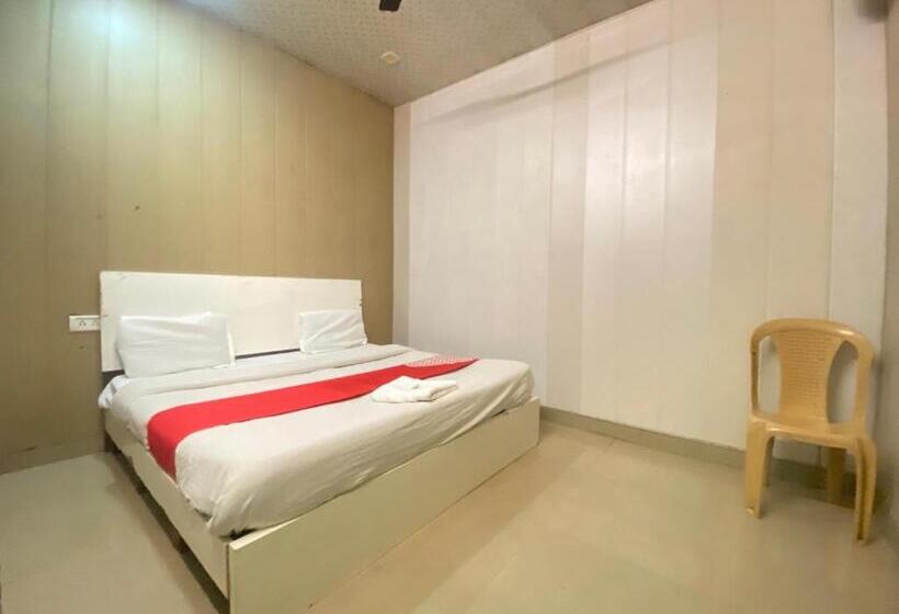 Hotel Kartik Residency