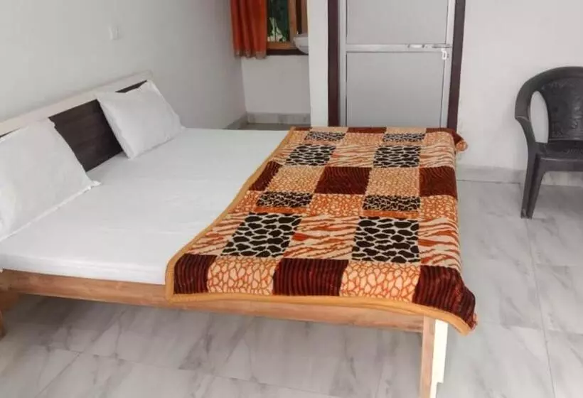 ホテル Shastri Nagar Dharmshala Ayodhya
