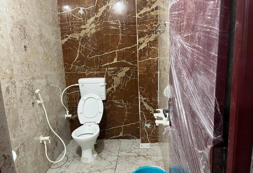 Hotel Shri Sai Residency