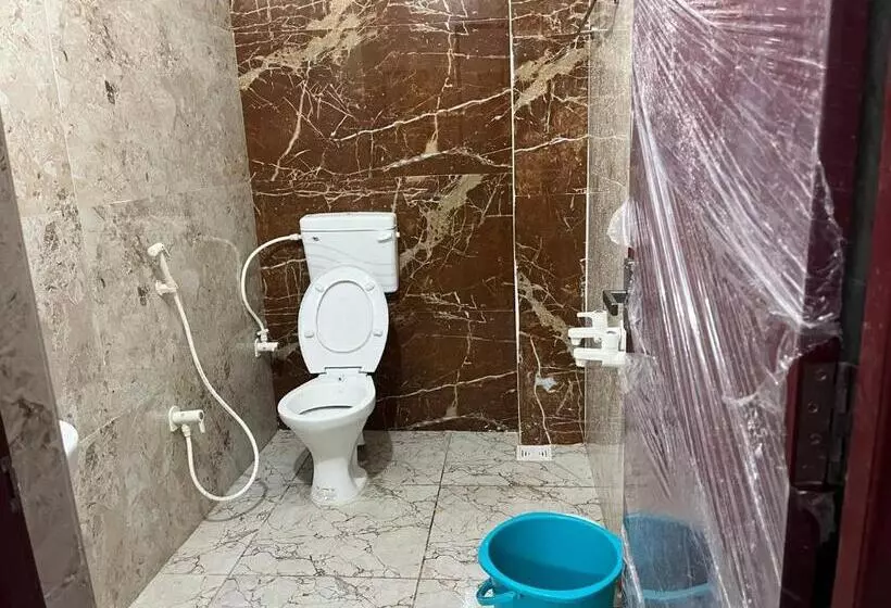 ホテル Shri Sai Residency