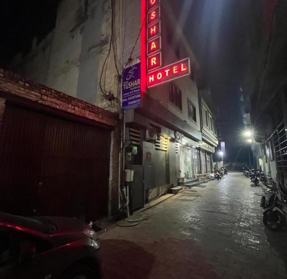 בית מלון כפרי Tushar Residency