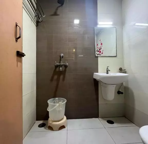 Hotelli Tushar Residency