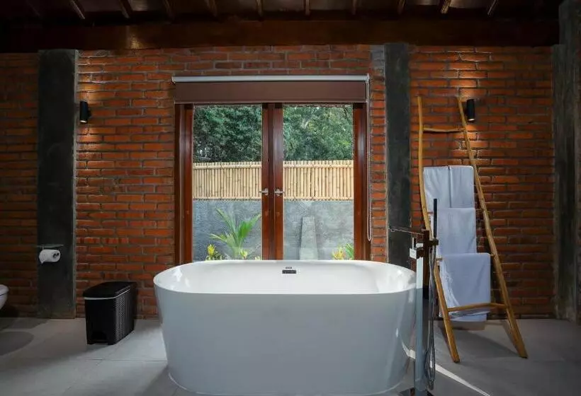 Majatalo Bali Taoka Beach Villa