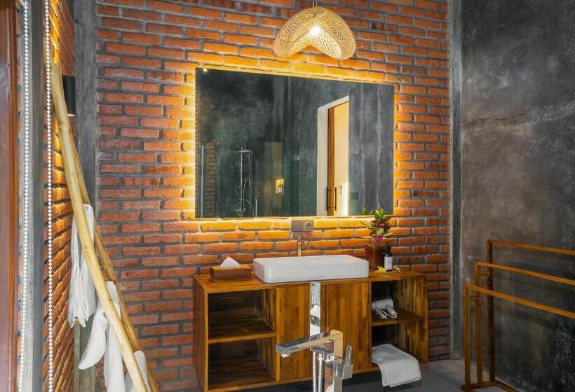 Пансион Bali Taoka Beach Villa