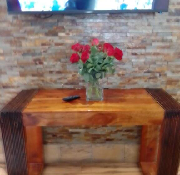 پانسیون Brownies Deluxe