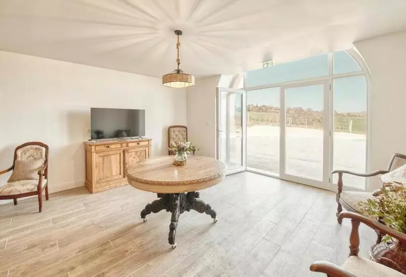 Majatalo Escons Domaine De Charme