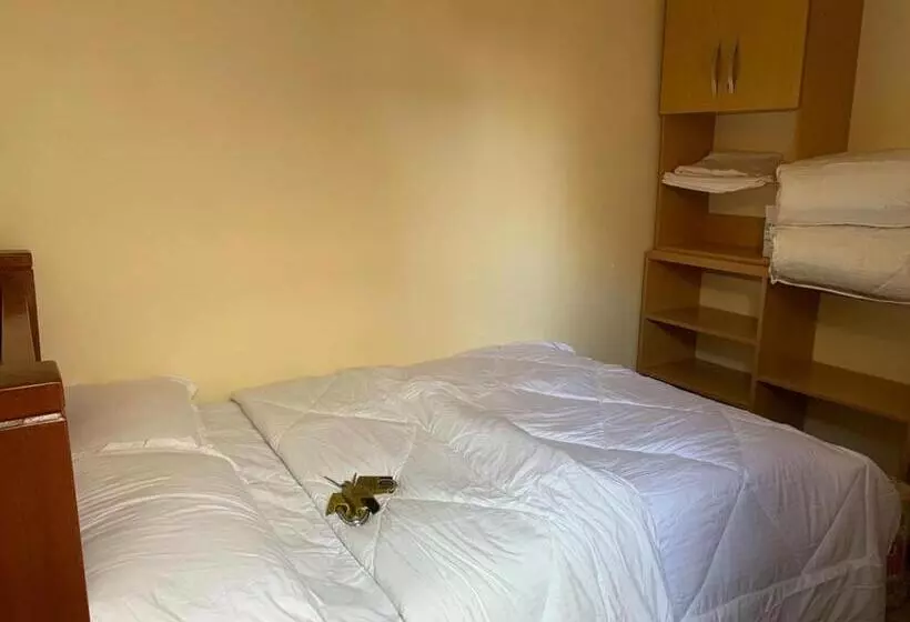 پانسیون Happy Home From Home