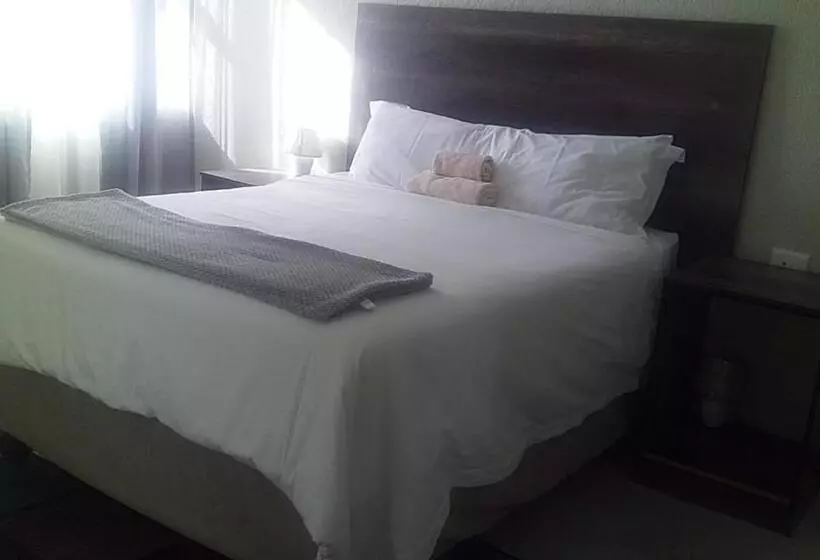 Majatalo Jbc Guest House