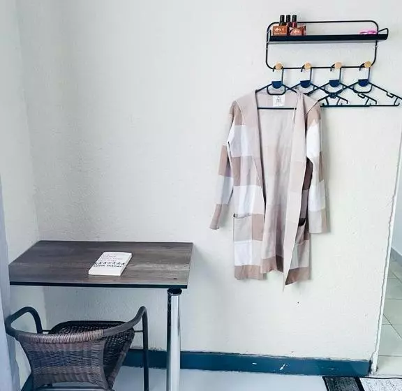 Majatalo Jbc Guest House