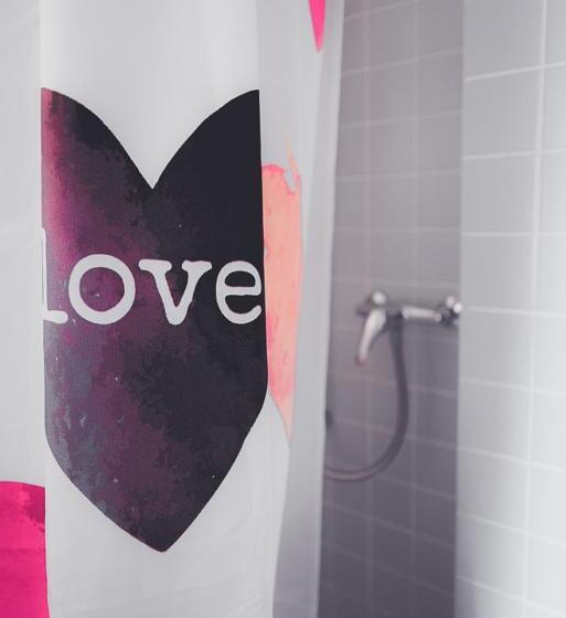 膳宿费 Lake Rooms