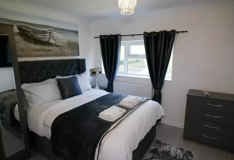 پانسیون Giomakay Luxury Rooms Milton Keynes