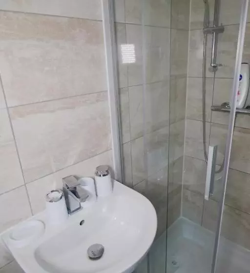 پانسیون Giomakay Luxury Rooms Milton Keynes