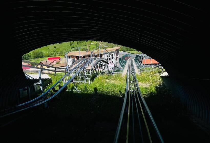 Пансион Skigyimes Guesthouse