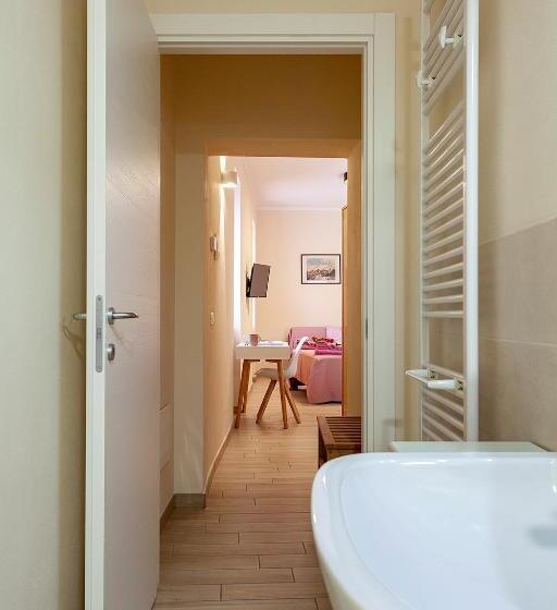 פנסיון Veruskacamere Camera 2