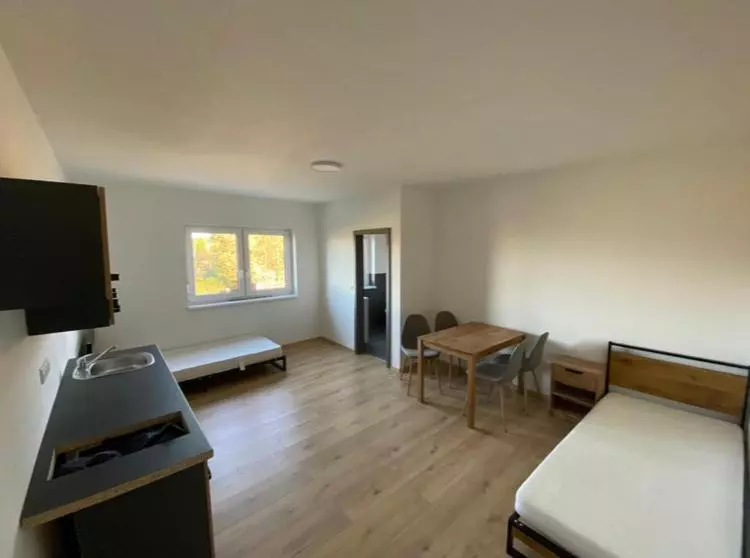 Majatalo Zimmer Mit Bad Und Küche