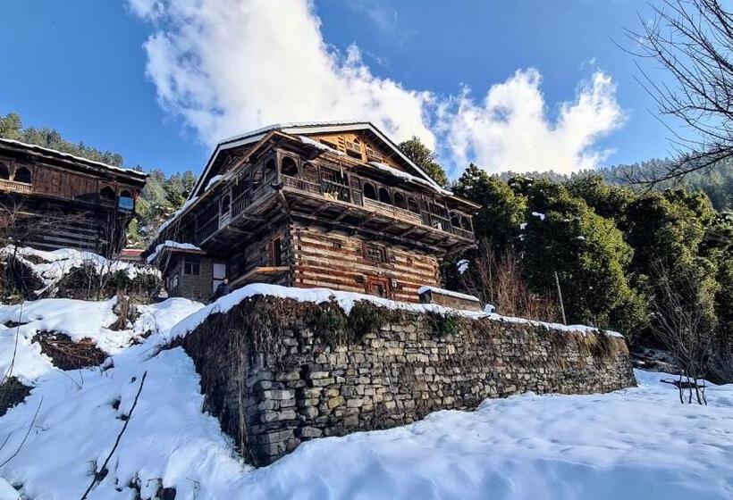 Shepherd Hostel, At Art Village