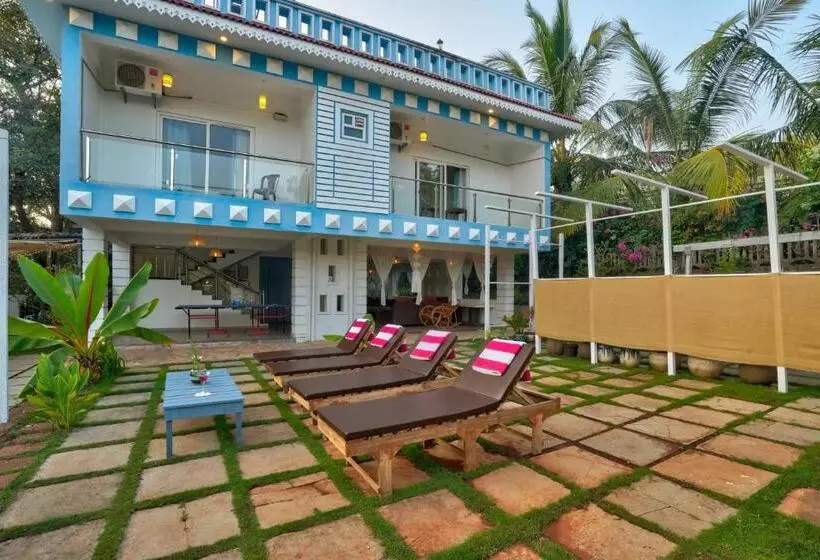 Del Hostel