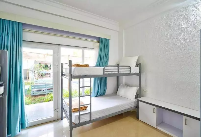 Del Hostel