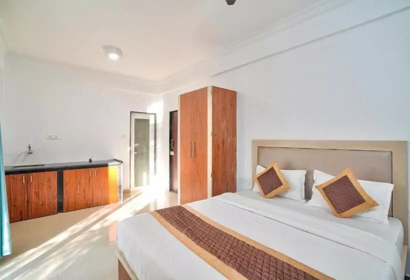 Del Hostel