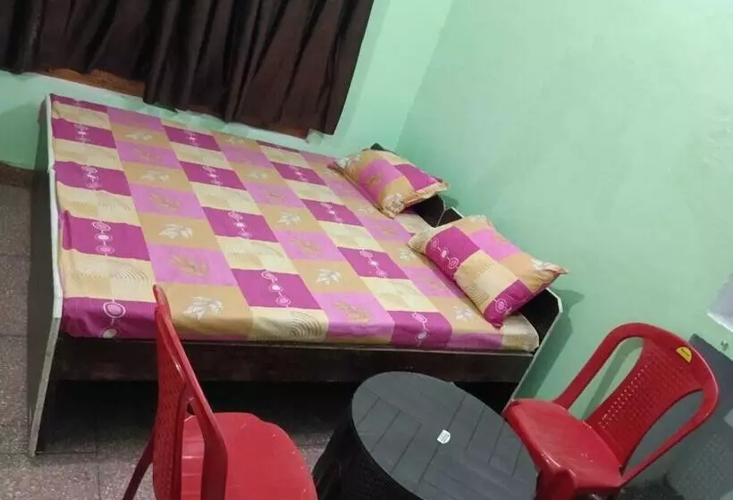 Hotelli Anand Lok Varanasi