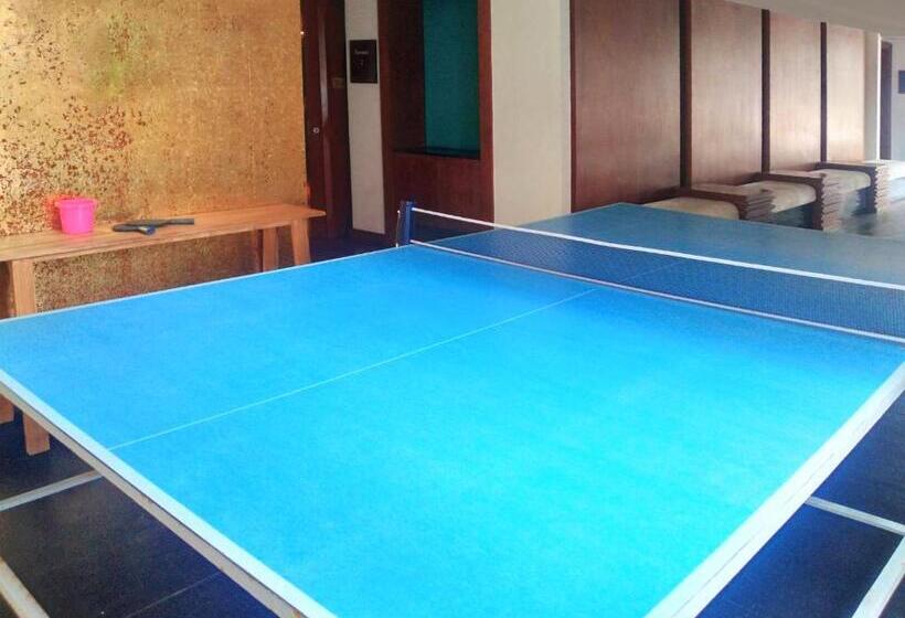 Отель Andaman Best Time Grand Pool Villa