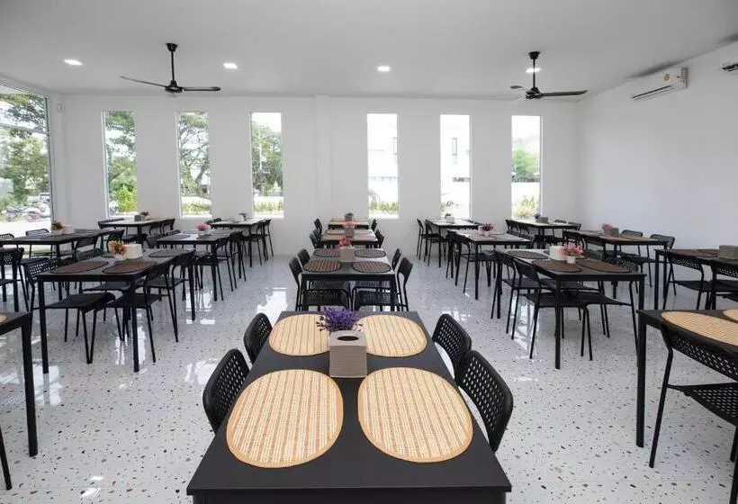 Hotelli Andaman Best Time Grand Pool Villa