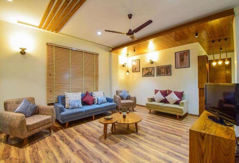 בית מלון כפרי The Kasauli Walk