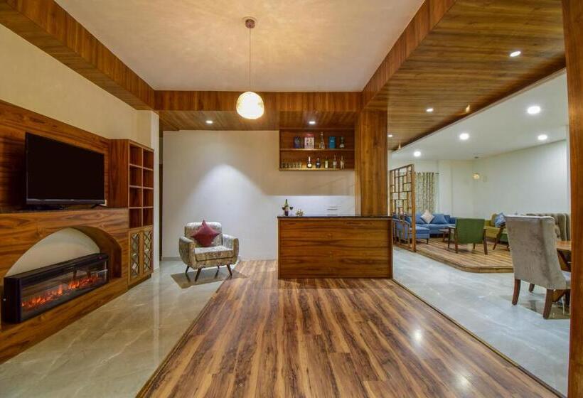 בית מלון כפרי The Kasauli Walk